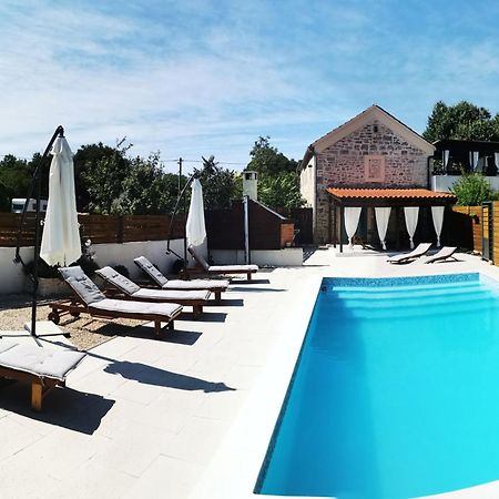 Apartments Malic Pridraga المظهر الخارجي الصورة