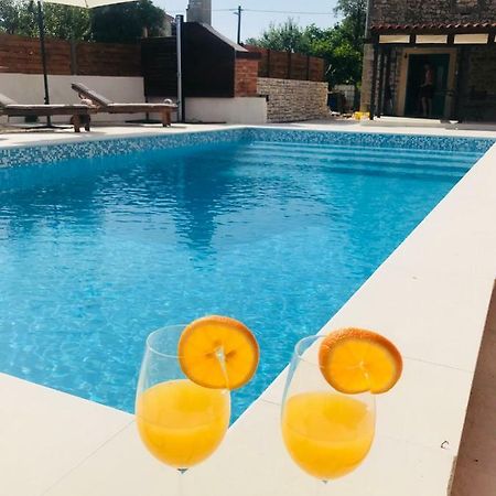 Apartments Malic Pridraga المظهر الخارجي الصورة