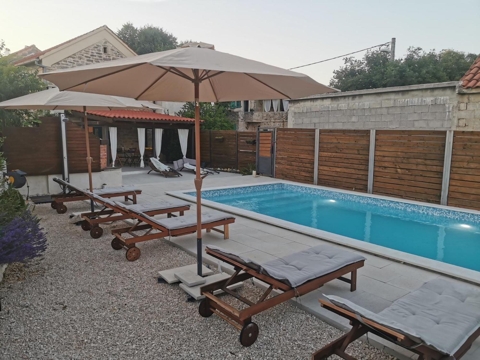 Apartments Malic Pridraga الغرفة الصورة