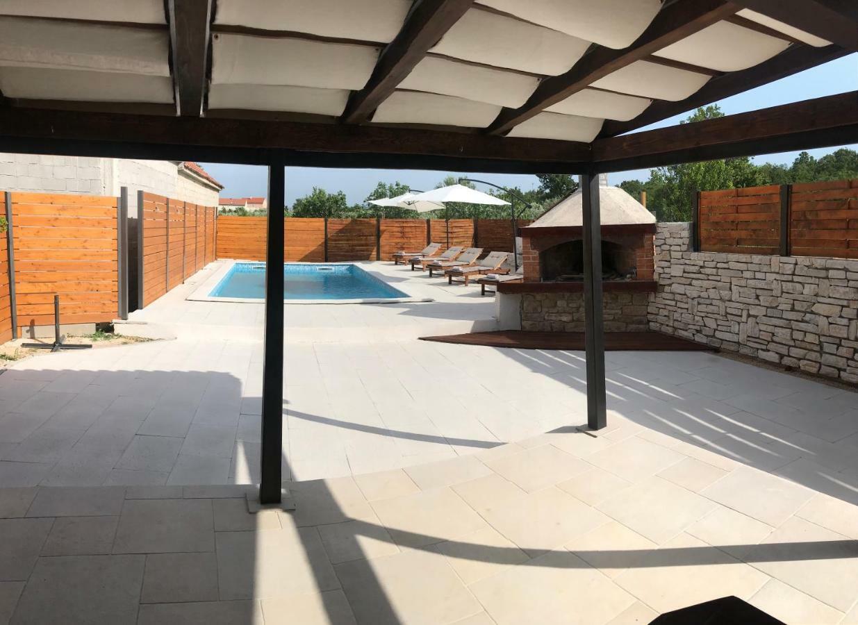 Apartments Malic Pridraga المظهر الخارجي الصورة